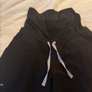 Medium tall black figs maternity scrub